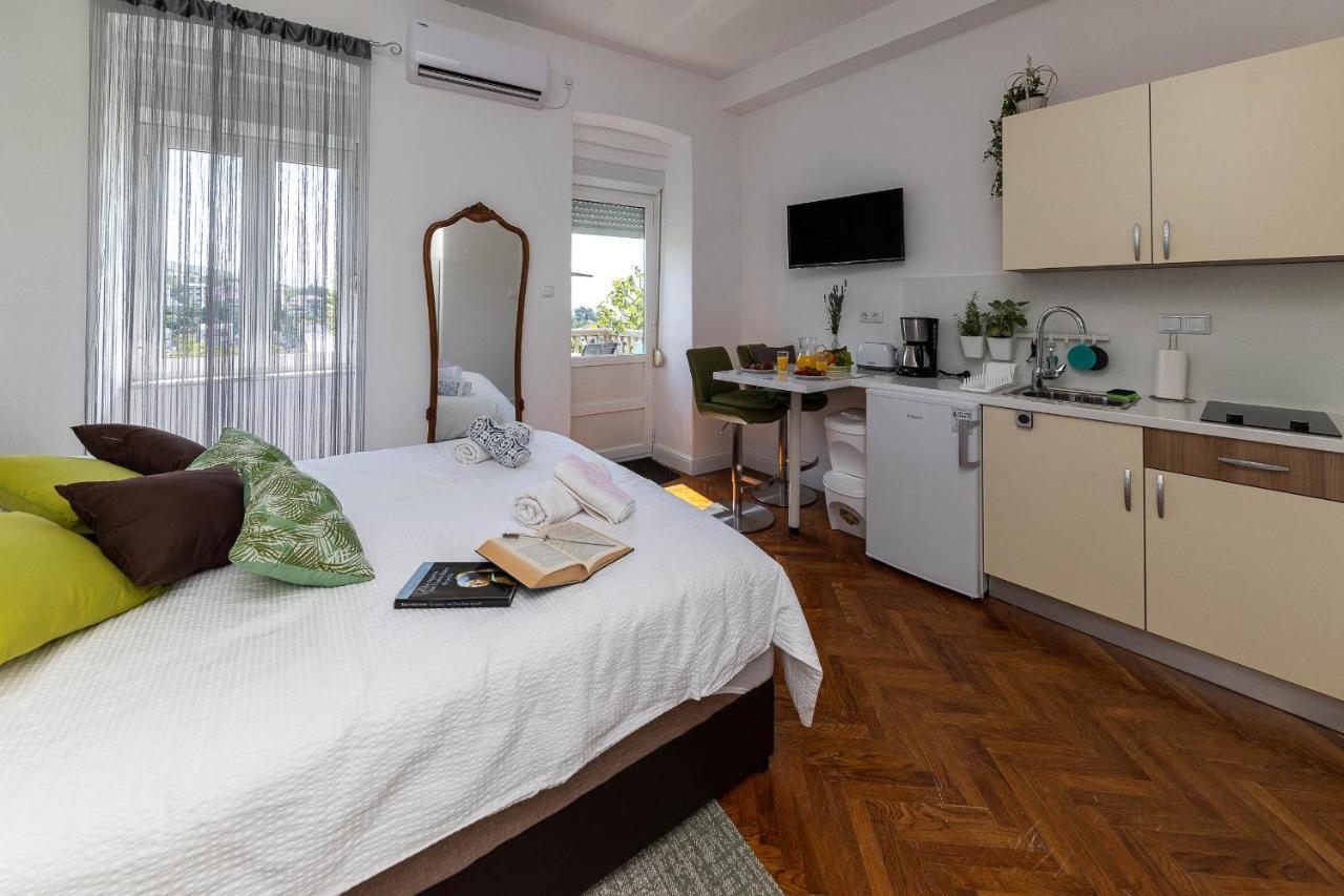 Apartmani Kaiserin Crikvenica Exterior photo
