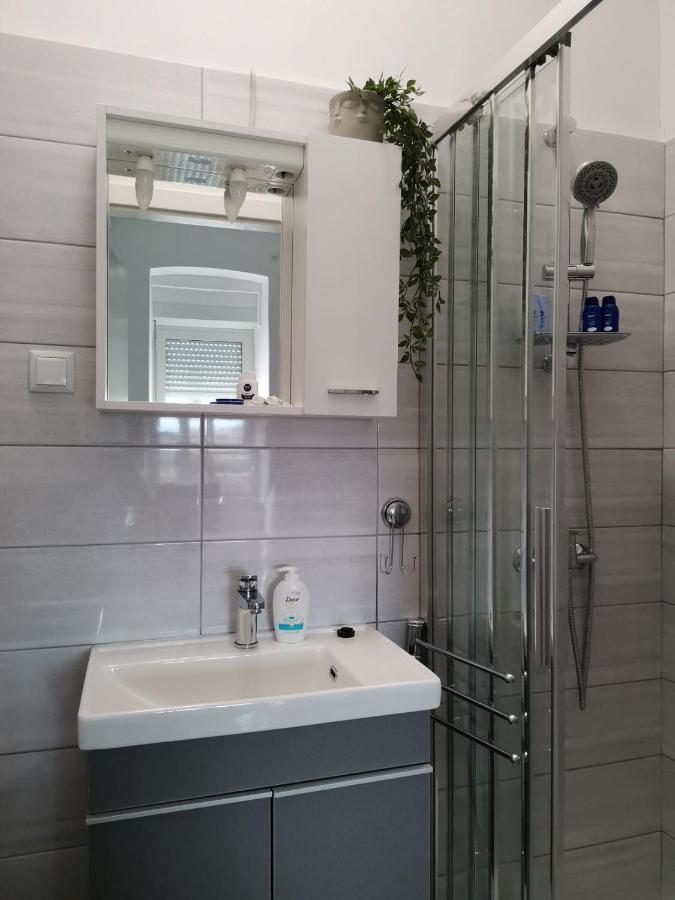 Apartmani Kaiserin Crikvenica Exterior photo