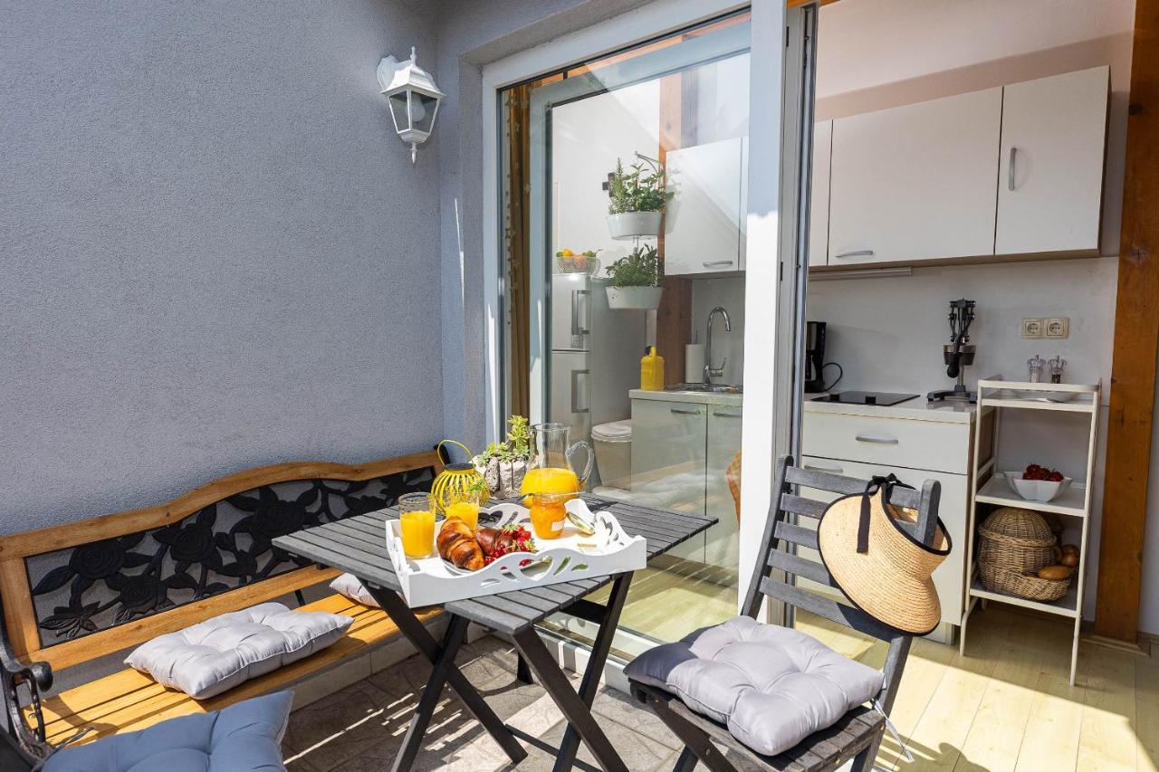 Apartmani Kaiserin Crikvenica Exterior photo